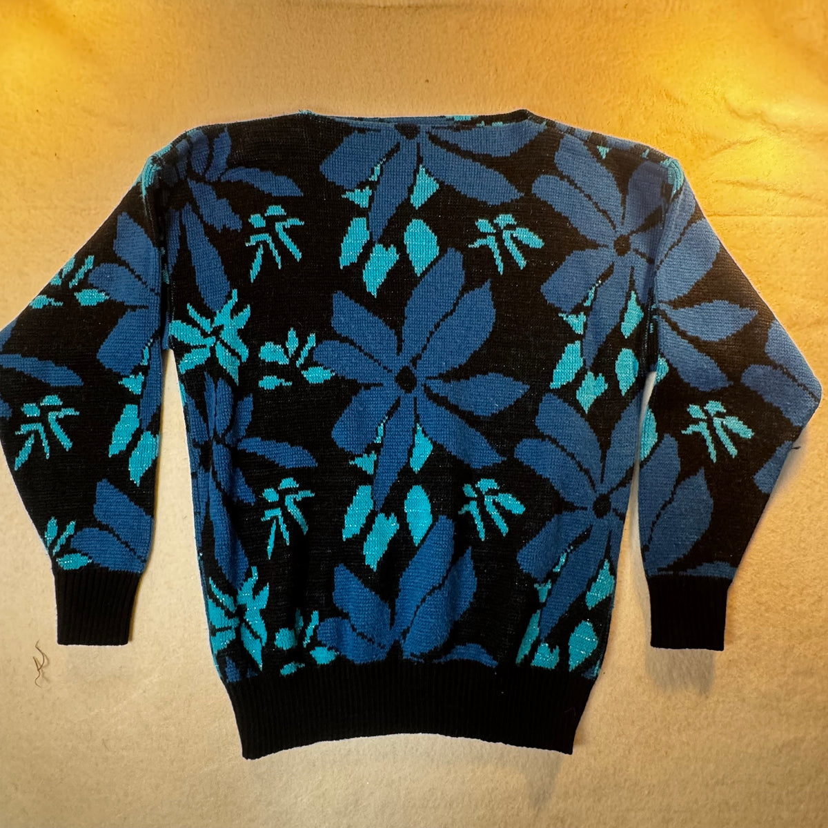 80s vintage blue floral Knit Sweater, Size M